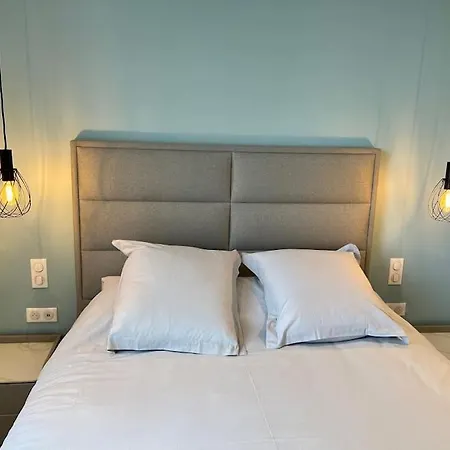 Bright Newly Renovated With Ac Apartmán