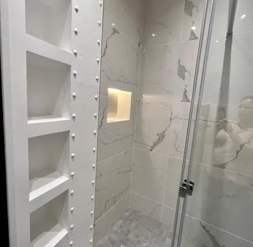 Bright Newly Renovated With Ac * Paris
